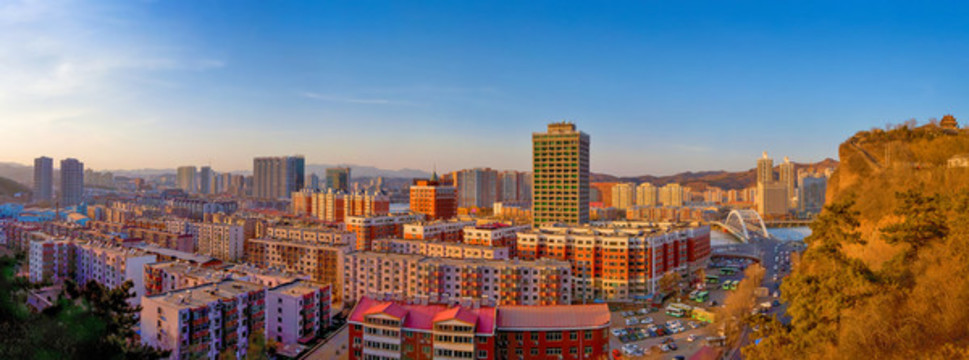 承德市半壁山俯瞰