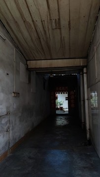 過(guò)道