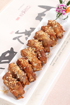 金牌蒜香骨