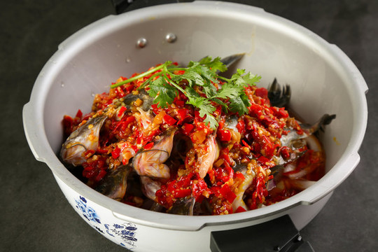 昂丁魚香鍋