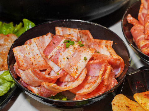 韓國烤肉日式燒肉燒烤牛肉五花肉