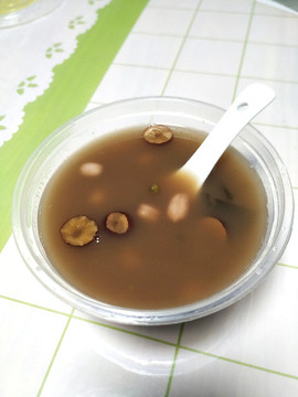 冰凍綠豆糖水