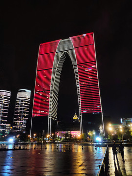 蘇州地標(biāo)建筑東方之門