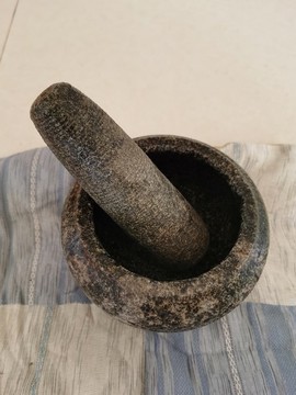 石臼