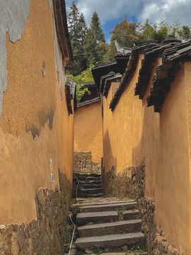桂峰古村落