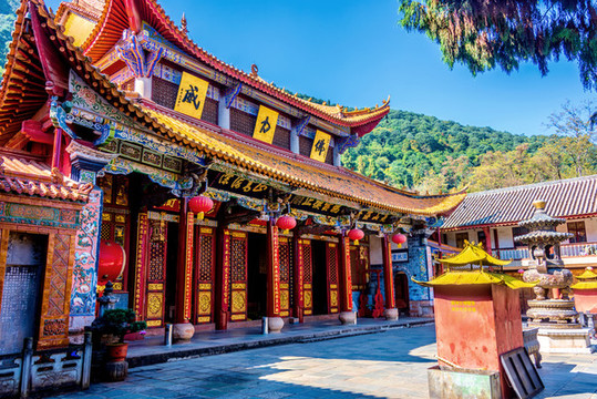 中國云南昆明西山風(fēng)景區(qū)華亭寺
