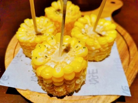 烤玉米
