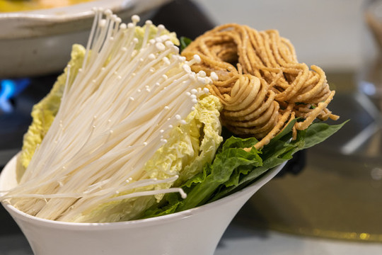 湯鍋配菜圖