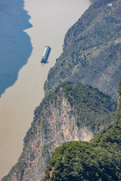 三峽之巔