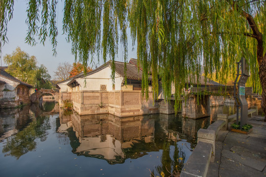 魯鎮(zhèn)