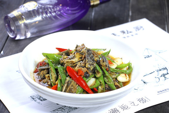 青椒燜小甲魚(yú)01