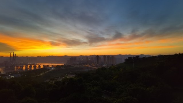 朝陽晨曦
