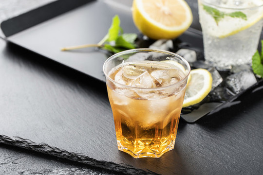 莫吉托雞尾酒檸檬水