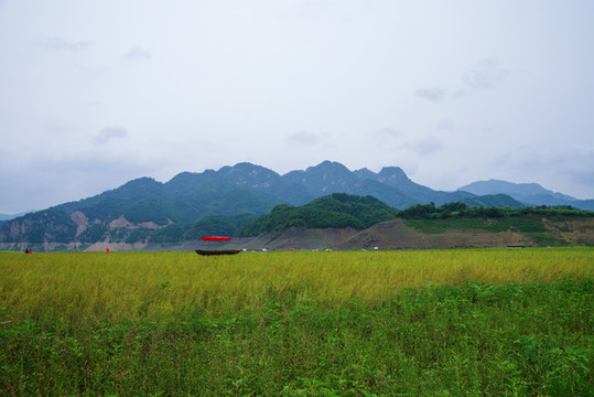 遼寧丹東寬甸綠江村風(fēng)光