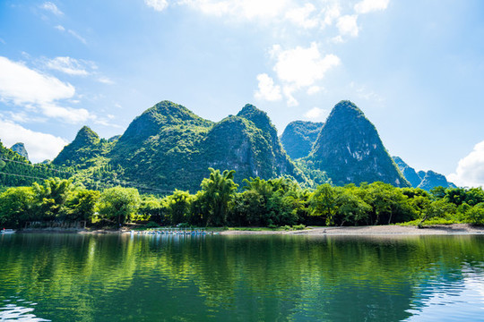 廣西桂林山水漓江風(fēng)光