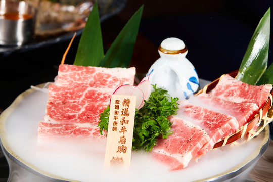 和牛后胸