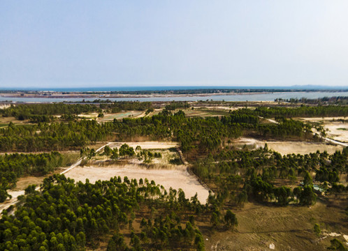 航拍海邊小鎮(zhèn)