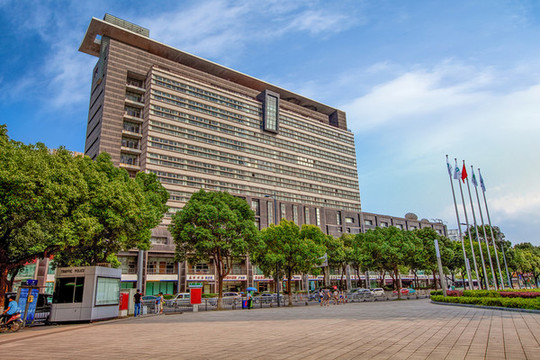 寧波日報報業(yè)集團辦公樓
