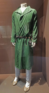 男士胡服