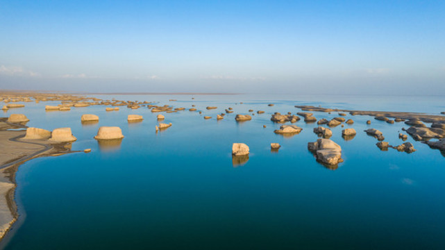 青海水上雅丹景區(qū)實(shí)拍