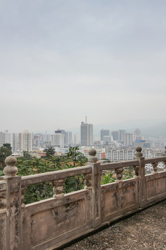 天水玉泉觀遠(yuǎn)眺