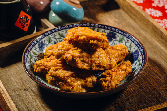 中式背景國風(fēng)美食雞翅膀