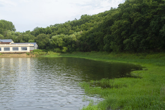 鏡泊湖