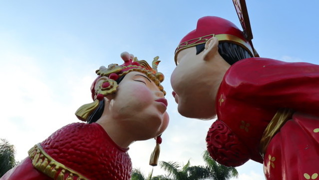 婚慶同心圓新郎新娘景點風光