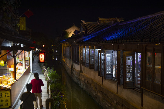 周莊夜景