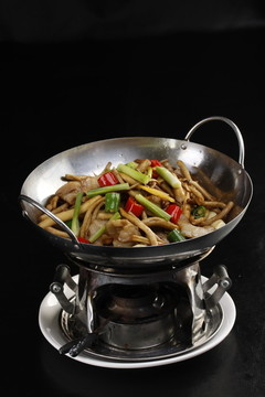 干鍋鮮茶樹菇