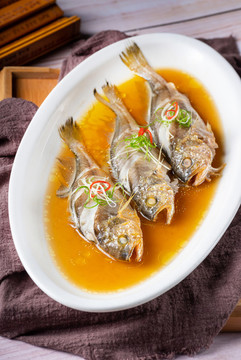 農家燒魚雜