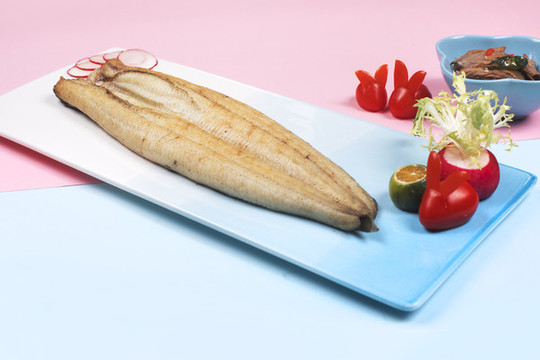 鹽巖白鰻魚