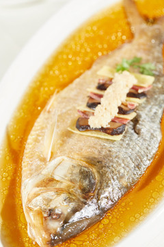 酒釀?wù)赧堲~