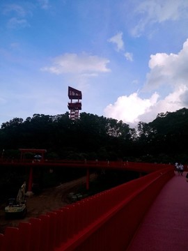 光明虹橋公園傍晚