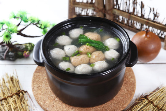 蝦丸牛肉丸砂鍋