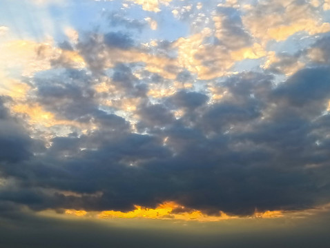 霞光云海天空