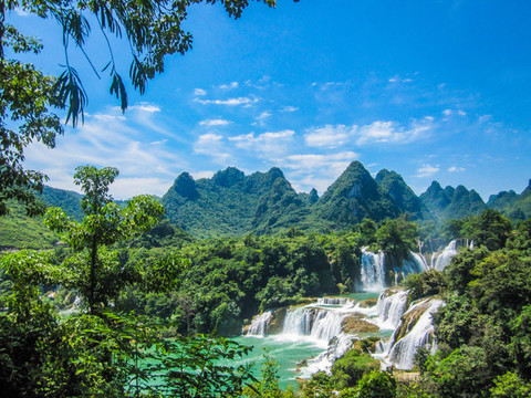 中國廣西崇左德天跨國大瀑布風(fēng)光