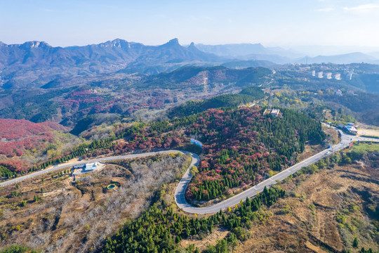 航拍濟(jì)南大小寨山