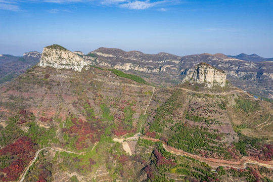 航拍濟(jì)南大小寨山