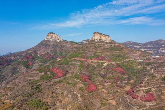 航拍濟(jì)南大小寨山