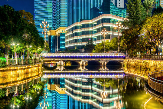 中國云南昆明金牛公園城市夜景