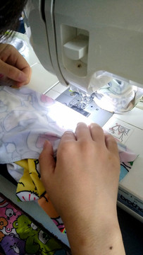 縫紉機(jī)女工細(xì)節(jié)