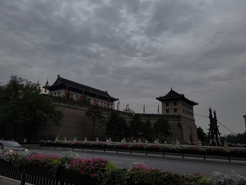 西安古城墻護(hù)城河