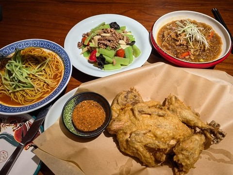 陜西美食葫蘆雞