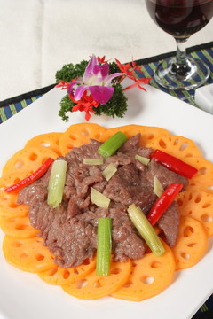 藕片牛仔肉