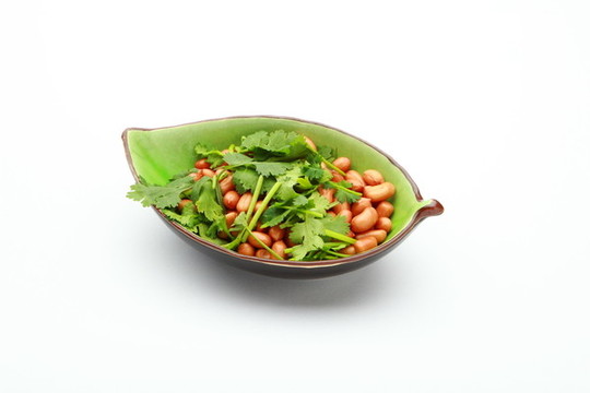 香菜花生