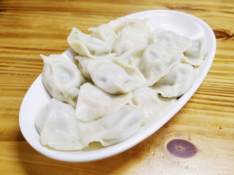 手工水餃