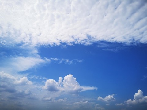 藍(lán)天白云素材