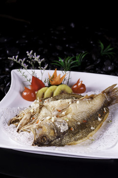 香煎鱸魚