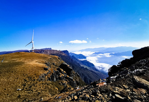 雷波大龍頭山云海牛背山云海佛光